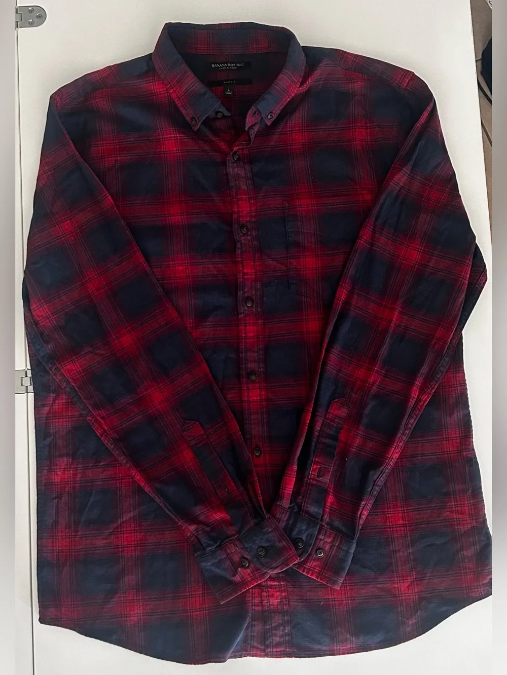 Banana Republic Men’s Slim Fit Luxe Flannel Shirt Red & Navy Size Large